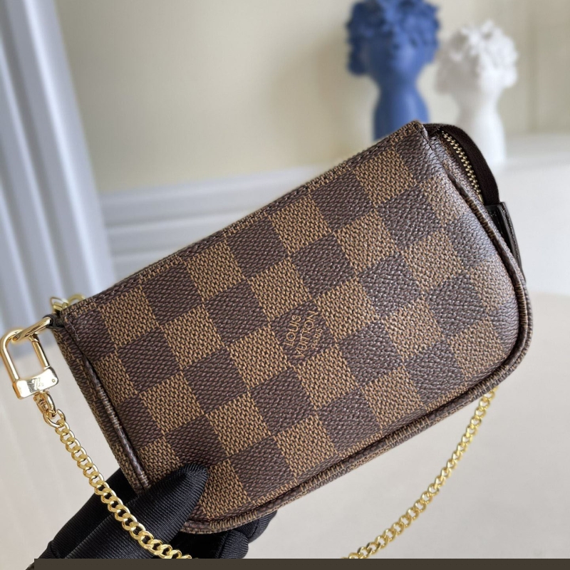 LV Clutch Bags